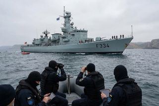 Ukrajinci při cvičení v Portugalsku „potopili“ fregatu NATO. Posádka prý útok ani nezaregistrovala